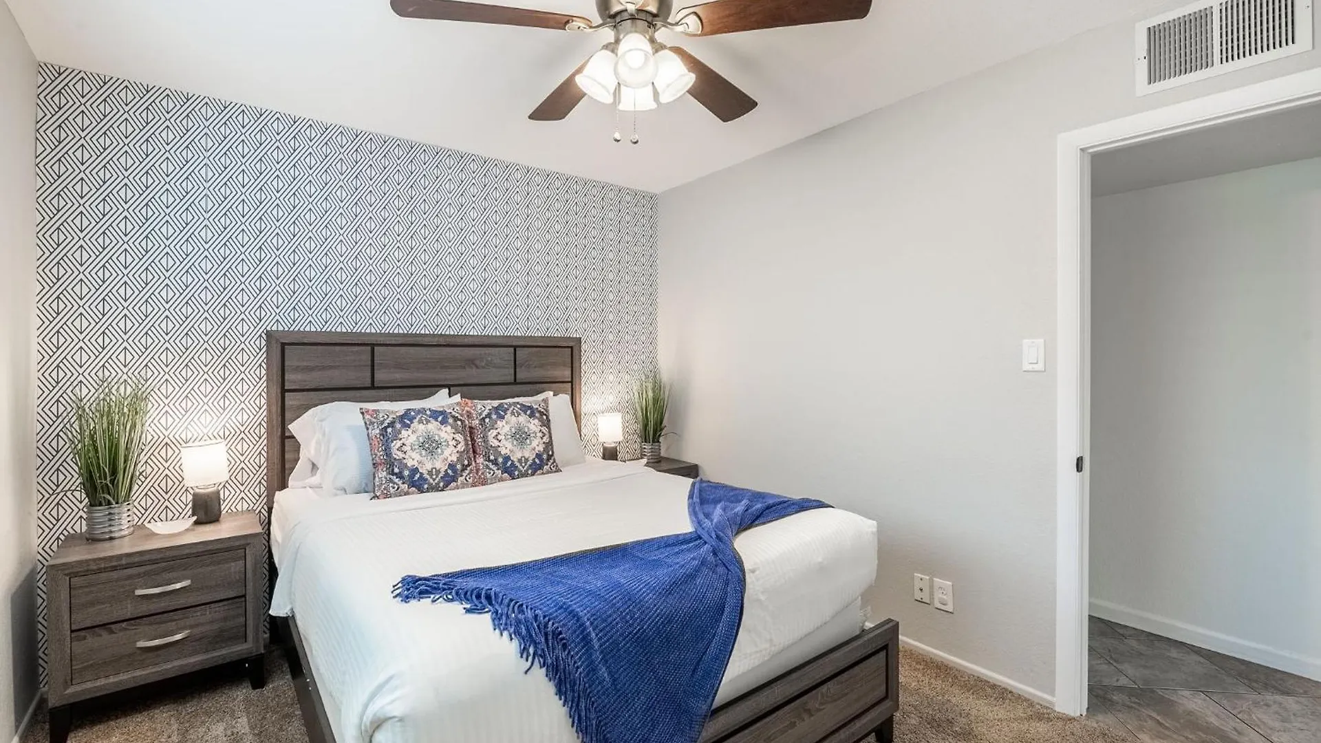 Luxe Getaway Home W Heated Pool & Firepit Scottsdale 0*,