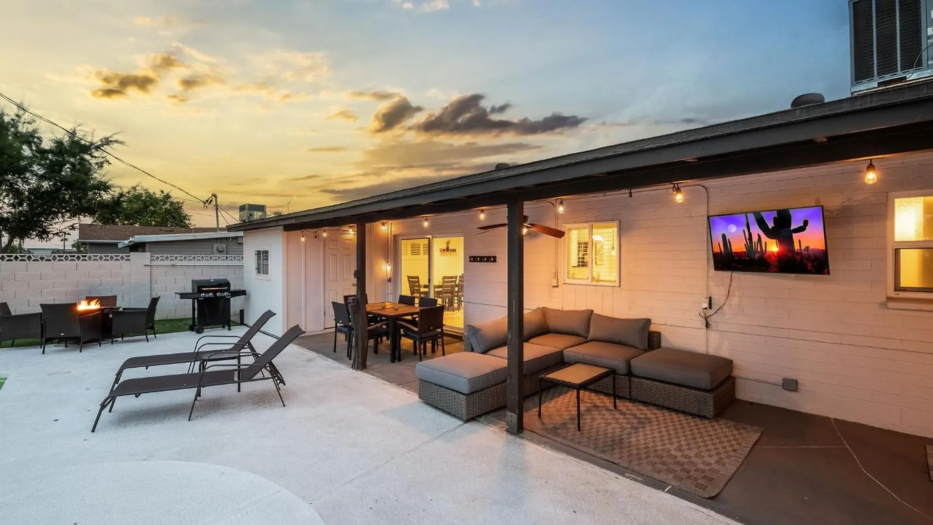 Luxe Getaway Home W Heated Pool & Firepit Scottsdale